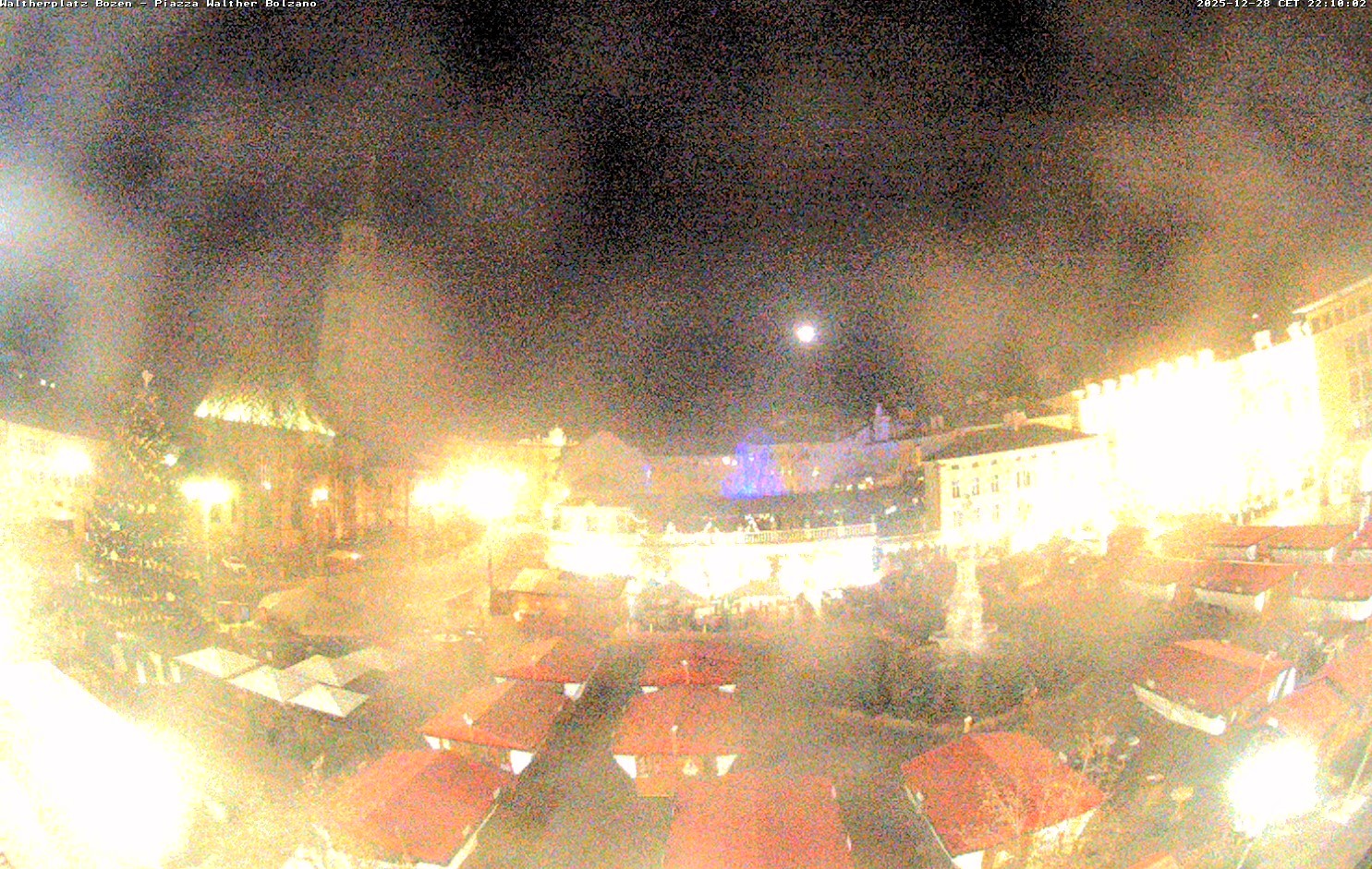 Archiv Foto Webcam Waltherplatz Bozen