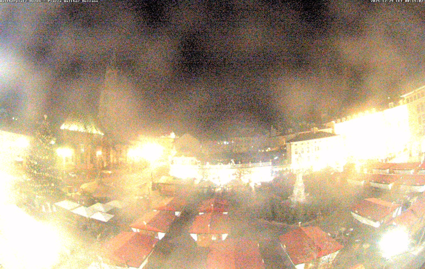 Archiv Foto Webcam Waltherplatz Bozen