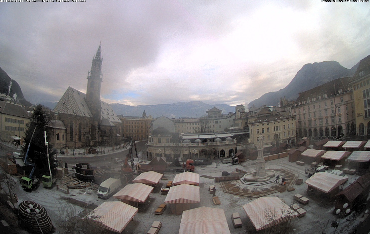 Archiv Foto Webcam Waltherplatz Bozen