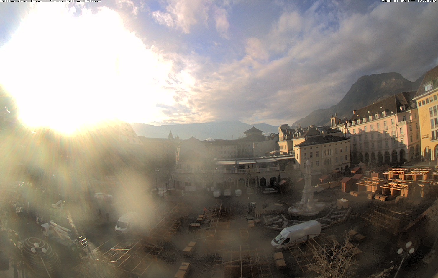 Archiv Foto Webcam Waltherplatz Bozen