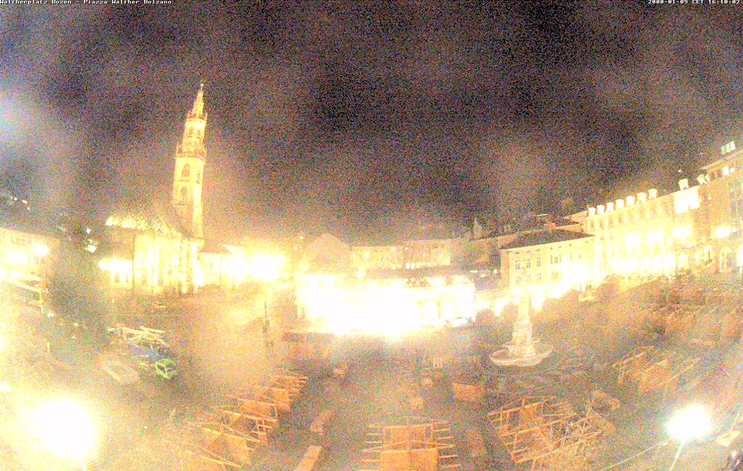 Archiv Foto Webcam Waltherplatz Bozen