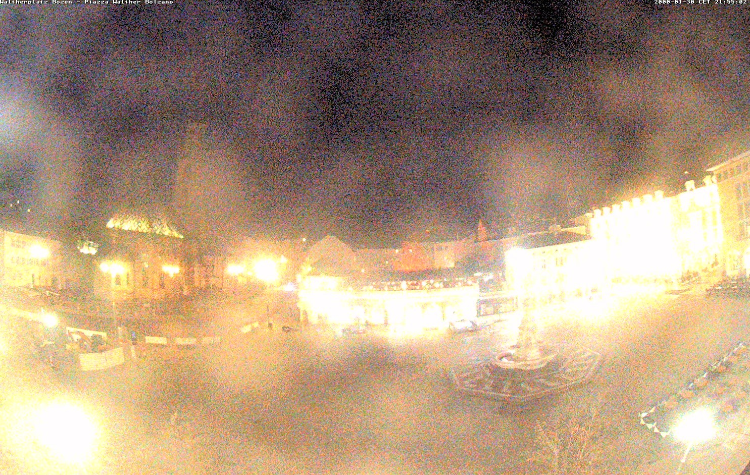 Archiv Foto Webcam Waltherplatz Bozen