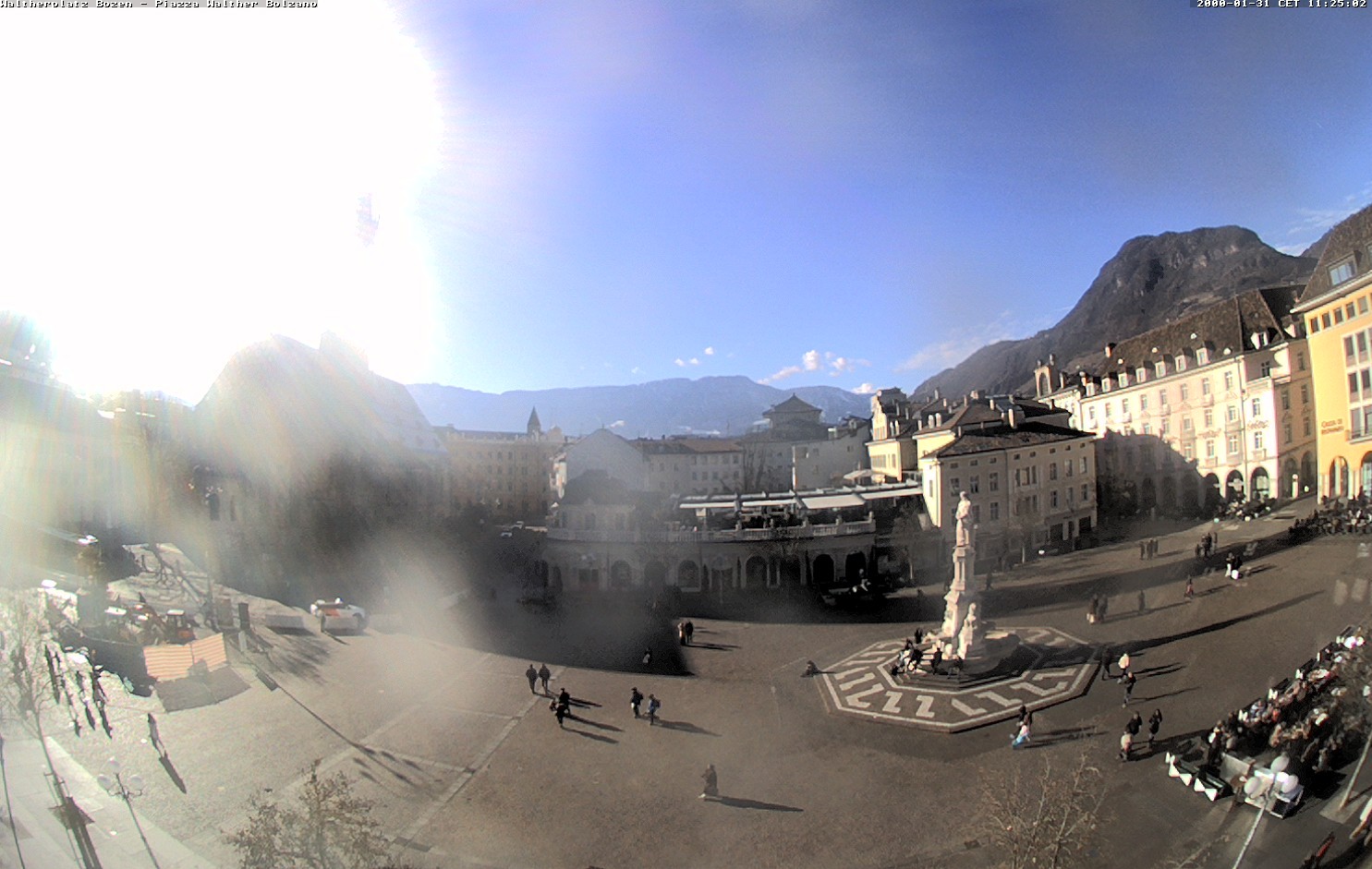 Archiv Foto Webcam Waltherplatz Bozen