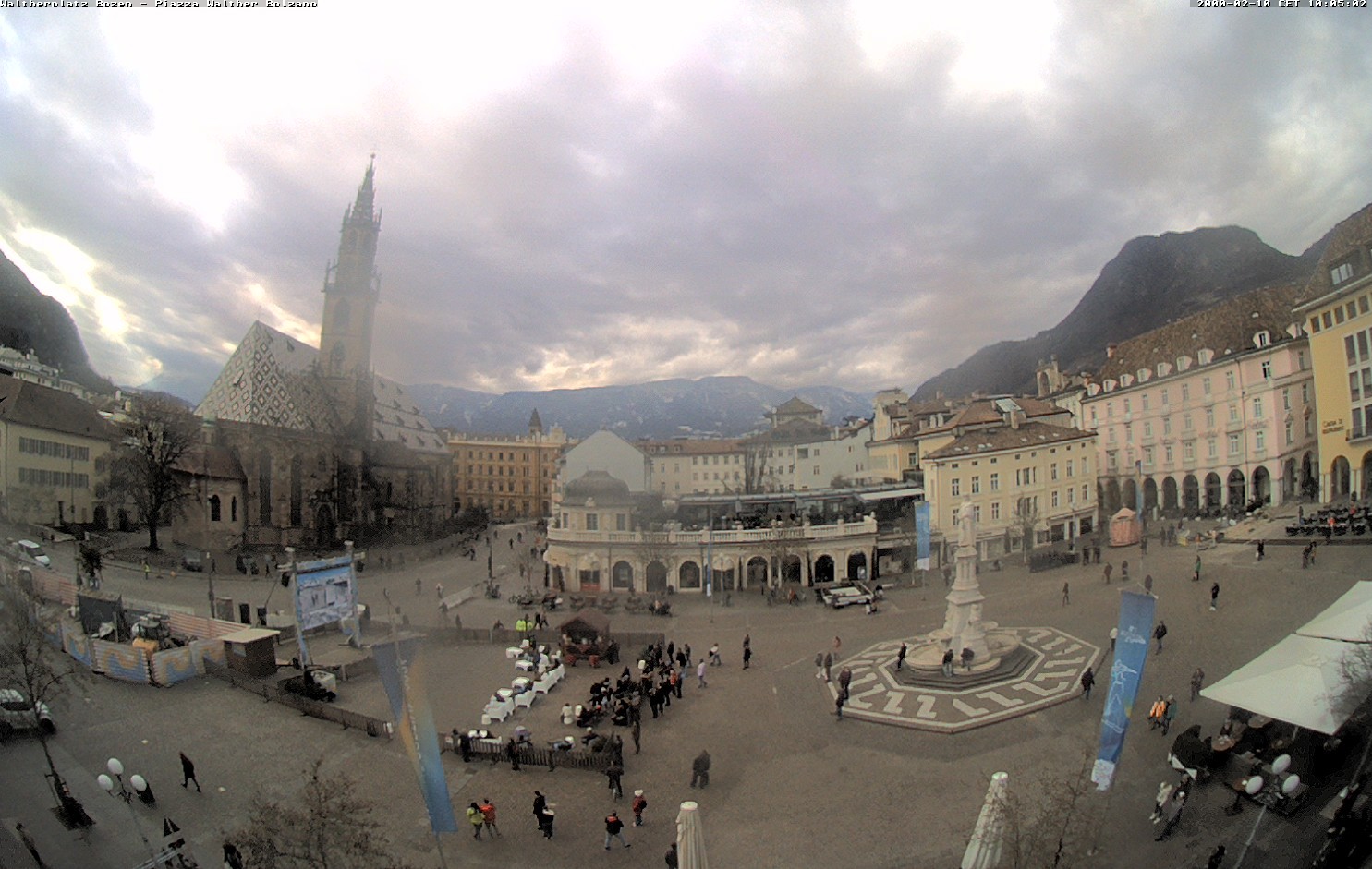Archiv Foto Webcam Waltherplatz Bozen