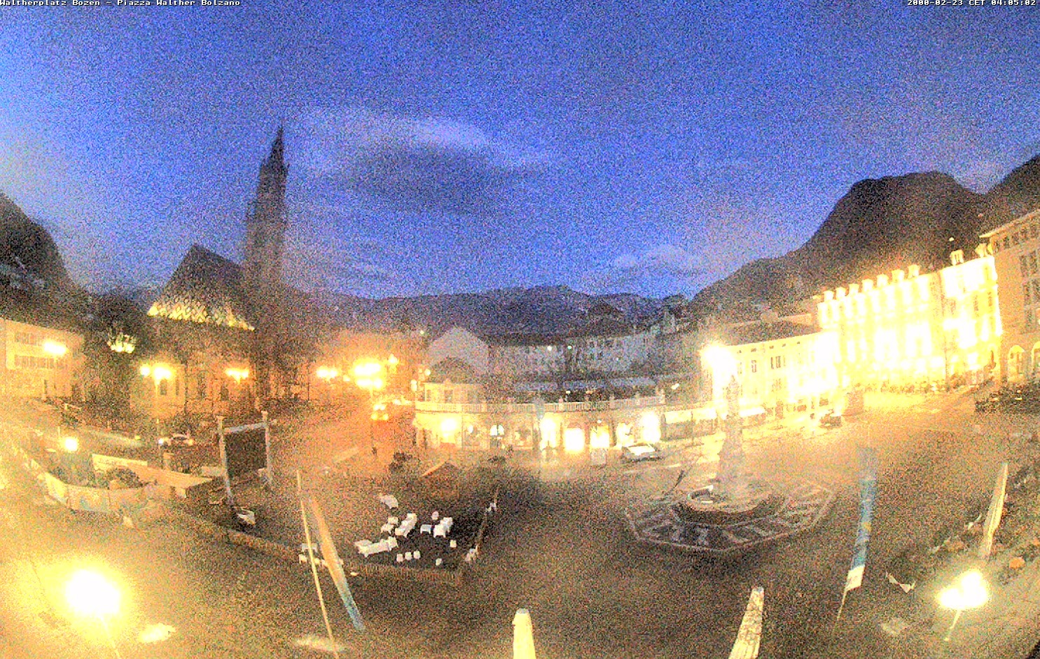 Archiv Foto Webcam Waltherplatz Bozen