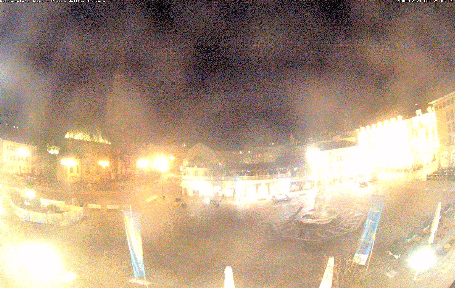 Archiv Foto Webcam Waltherplatz Bozen