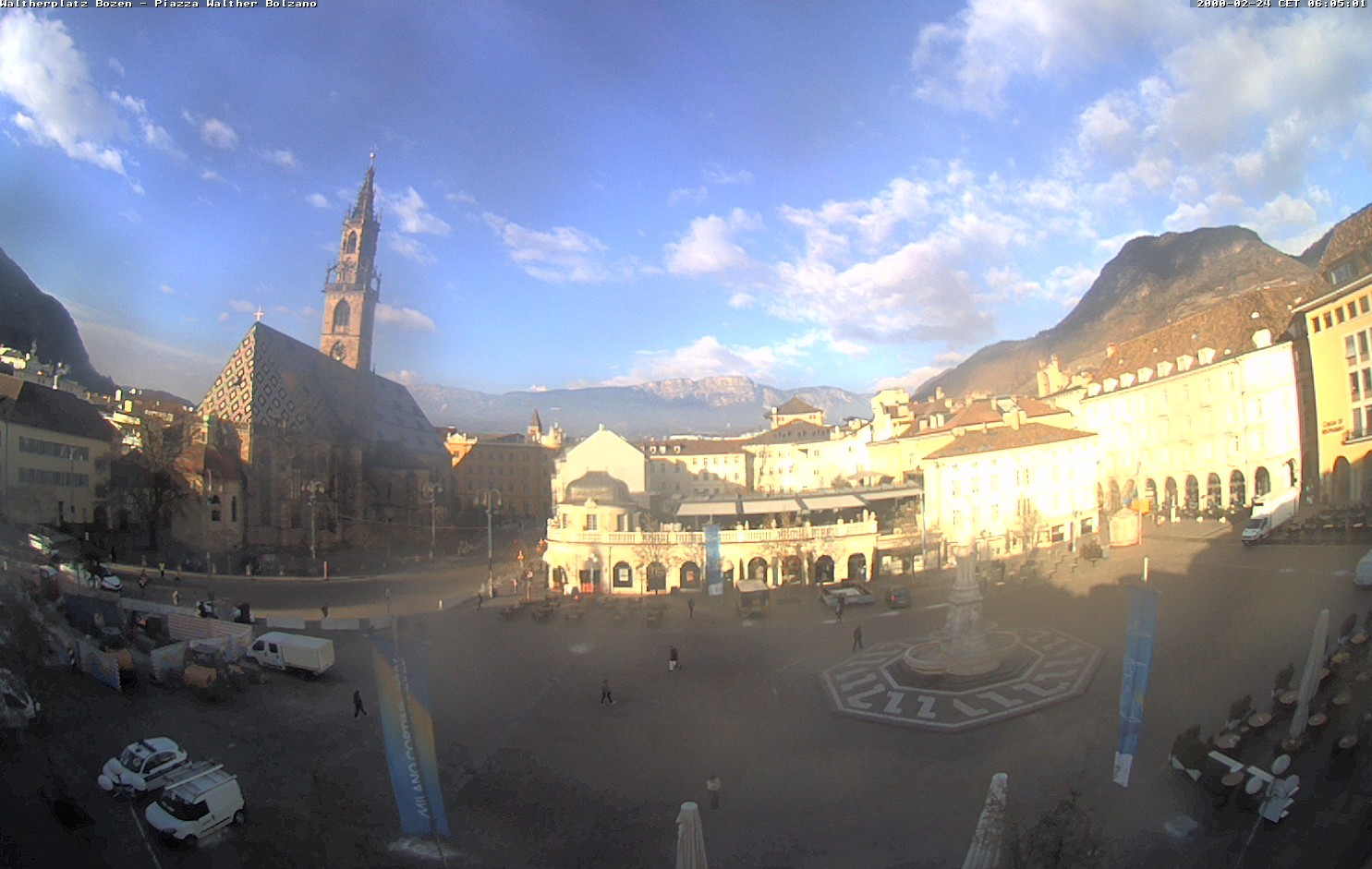 Archiv Foto Webcam Waltherplatz Bozen