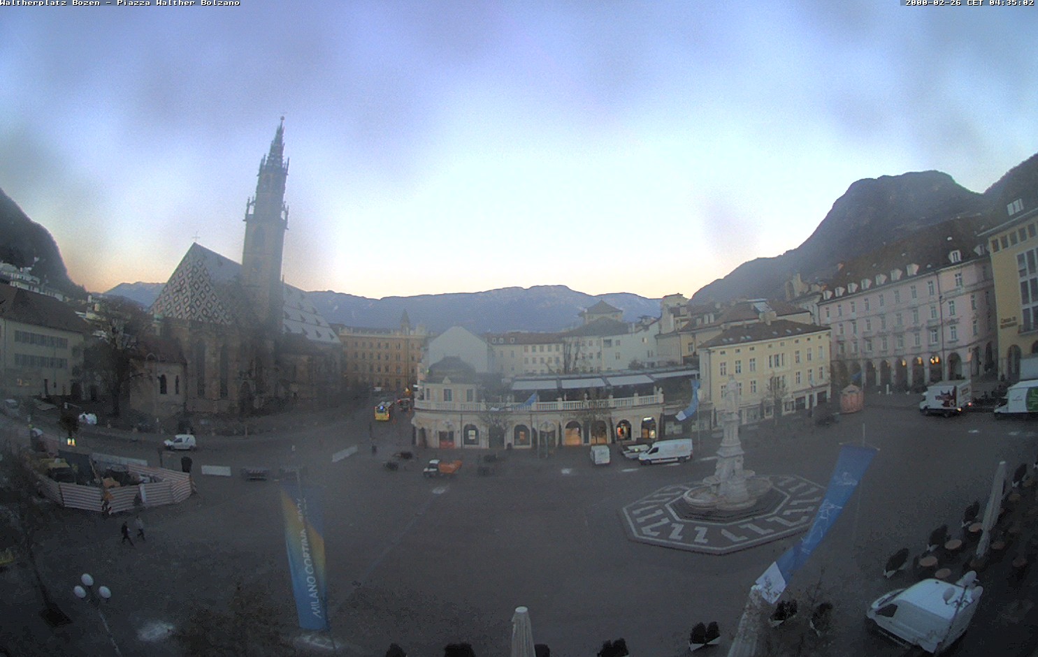 Archived image Bozen: Waltherplatz Webcam