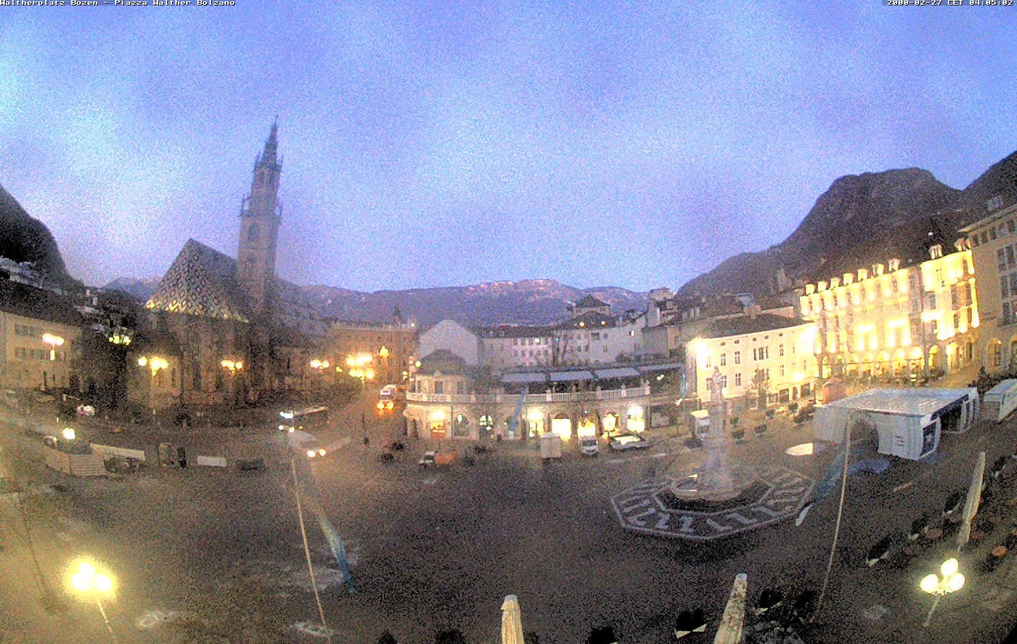 Archived image Bozen: Waltherplatz Webcam