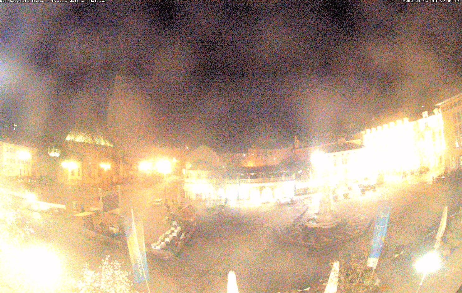 Archiv Foto Webcam Waltherplatz Bozen
