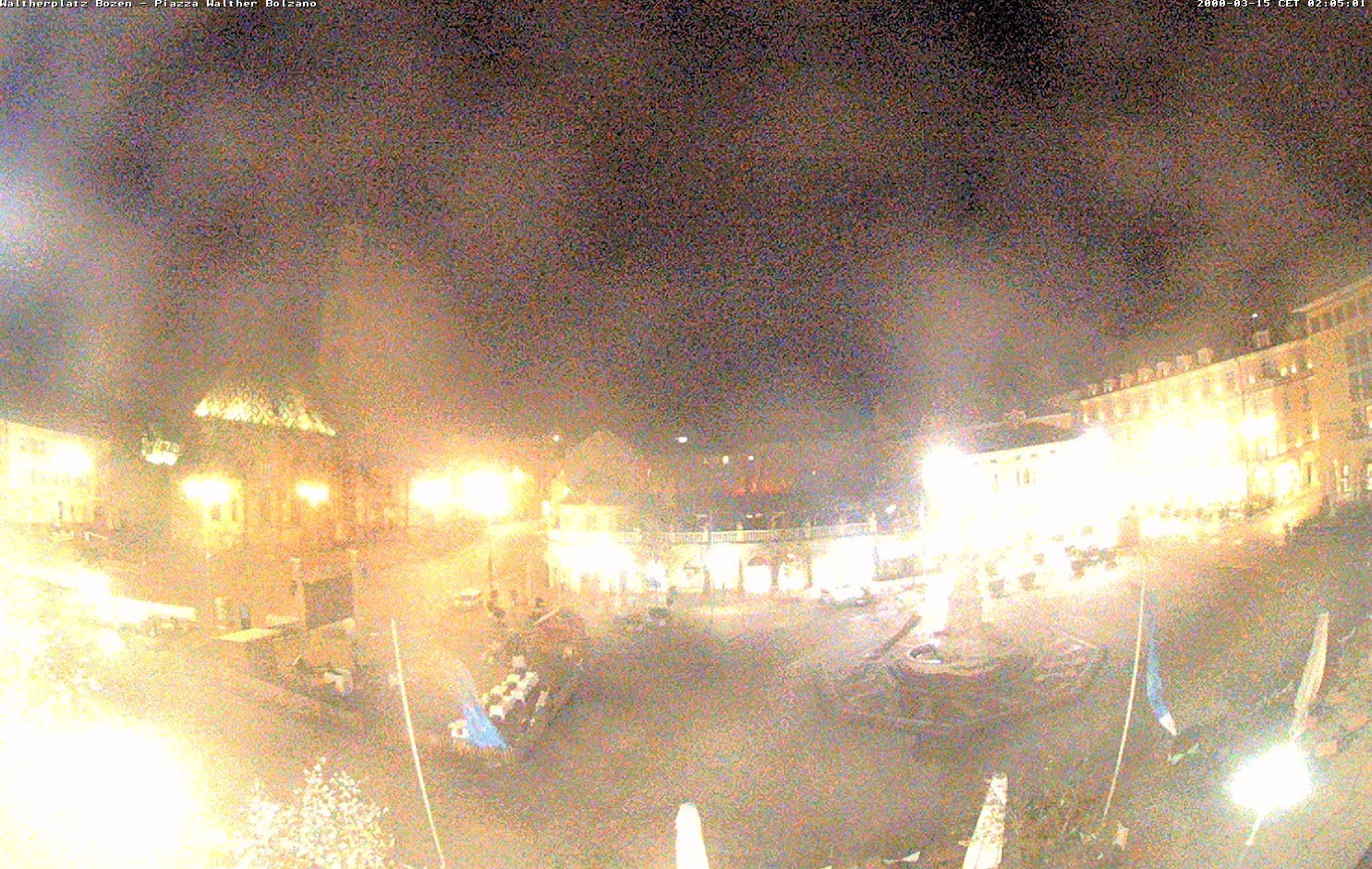 Archiv Foto Webcam Waltherplatz Bozen
