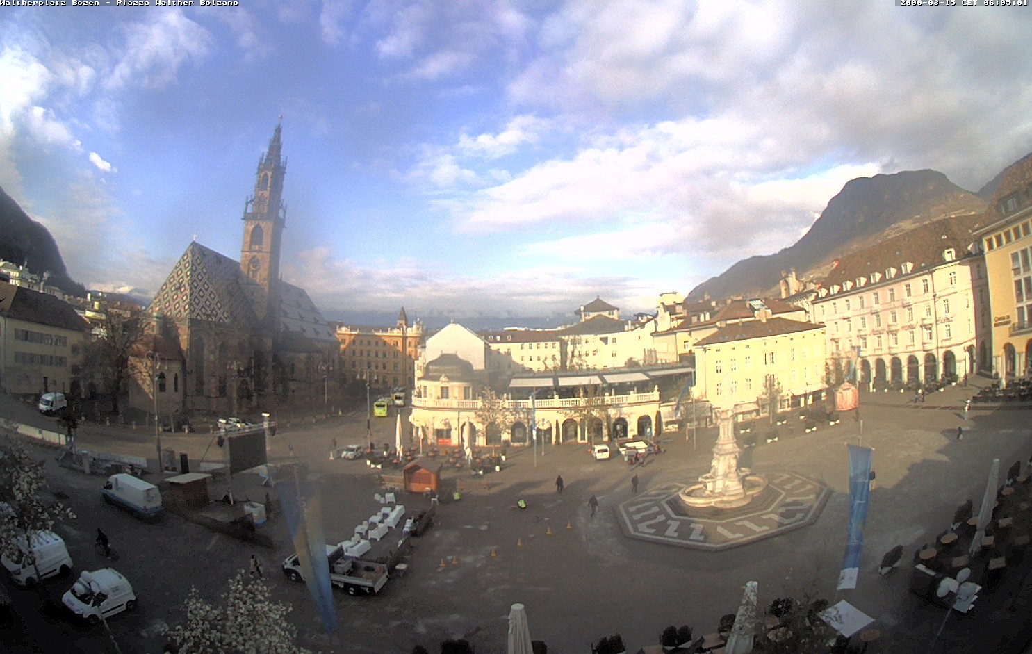 Archiv Foto Webcam Waltherplatz Bozen