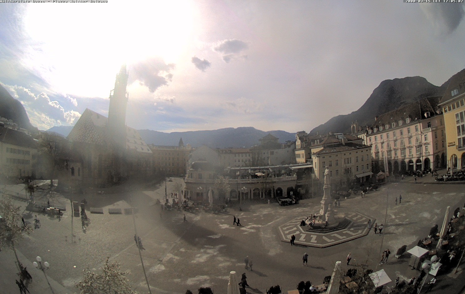 Archiv Foto Webcam Waltherplatz Bozen