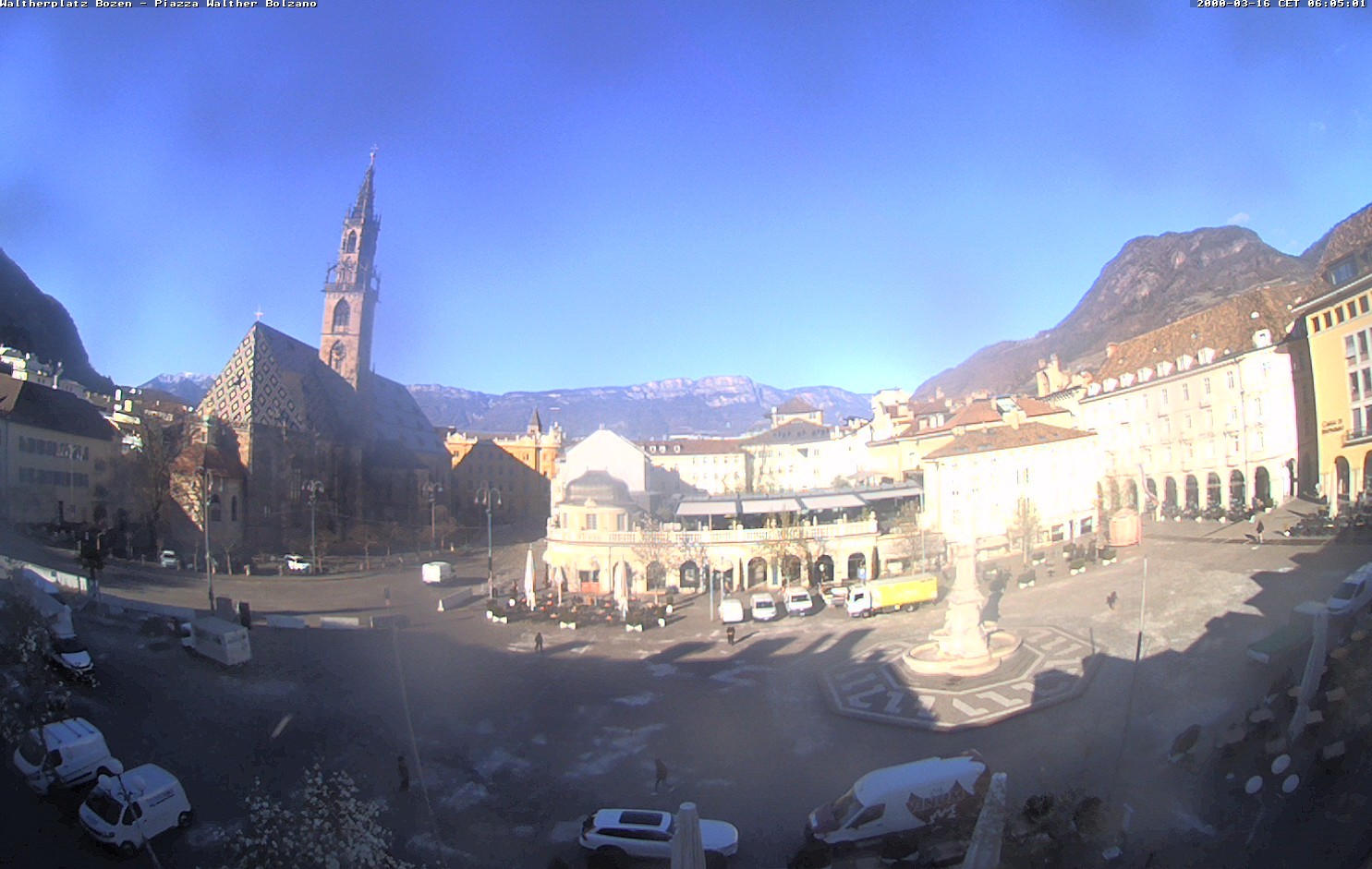 Archiv Foto Webcam Waltherplatz Bozen