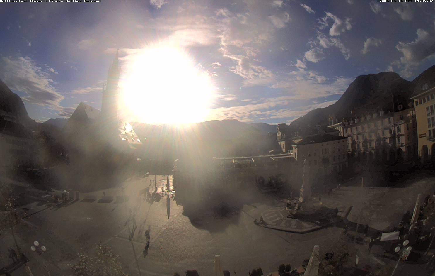 Archiv Foto Webcam Waltherplatz Bozen