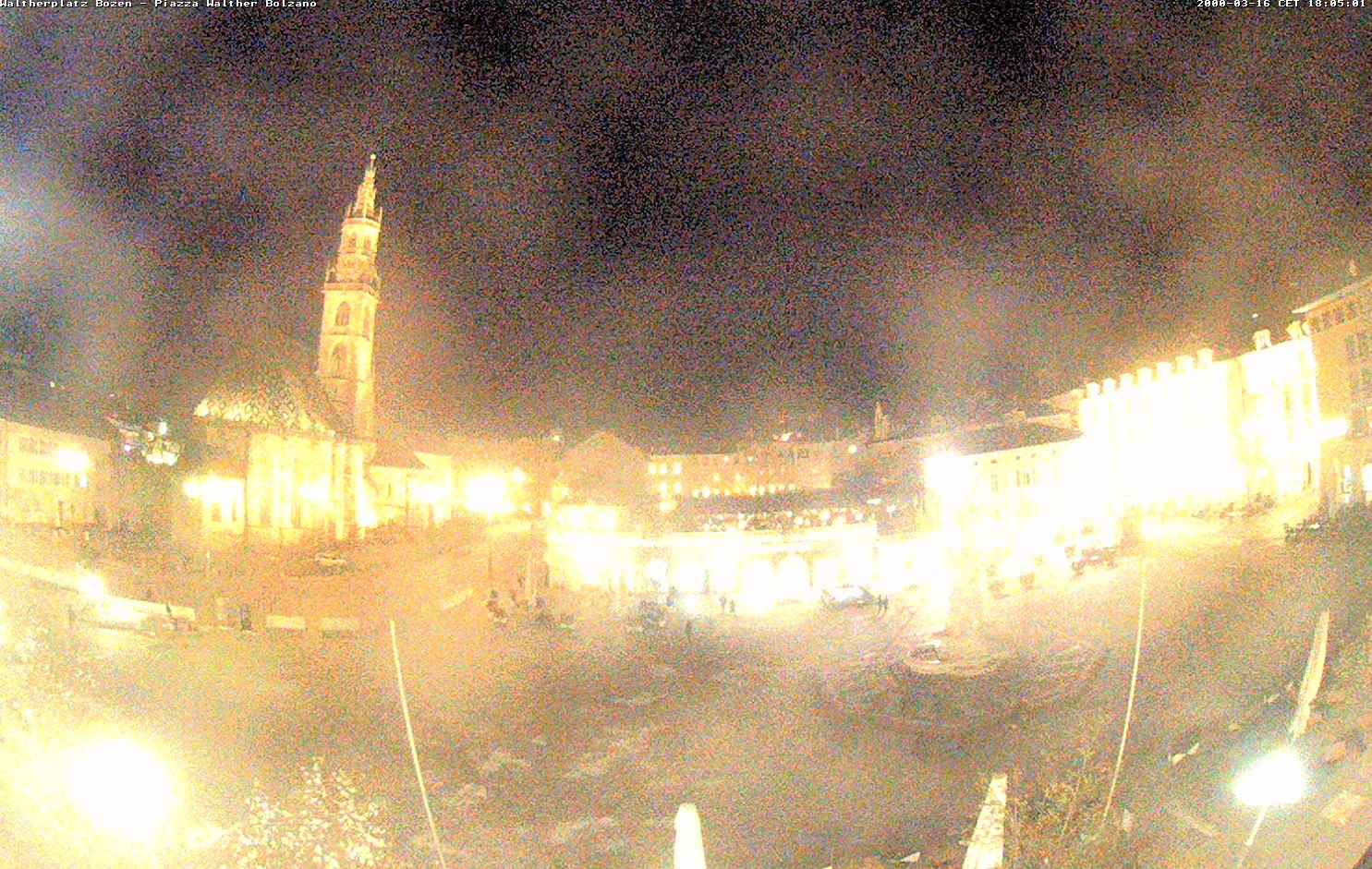 Archiv Foto Webcam Waltherplatz Bozen