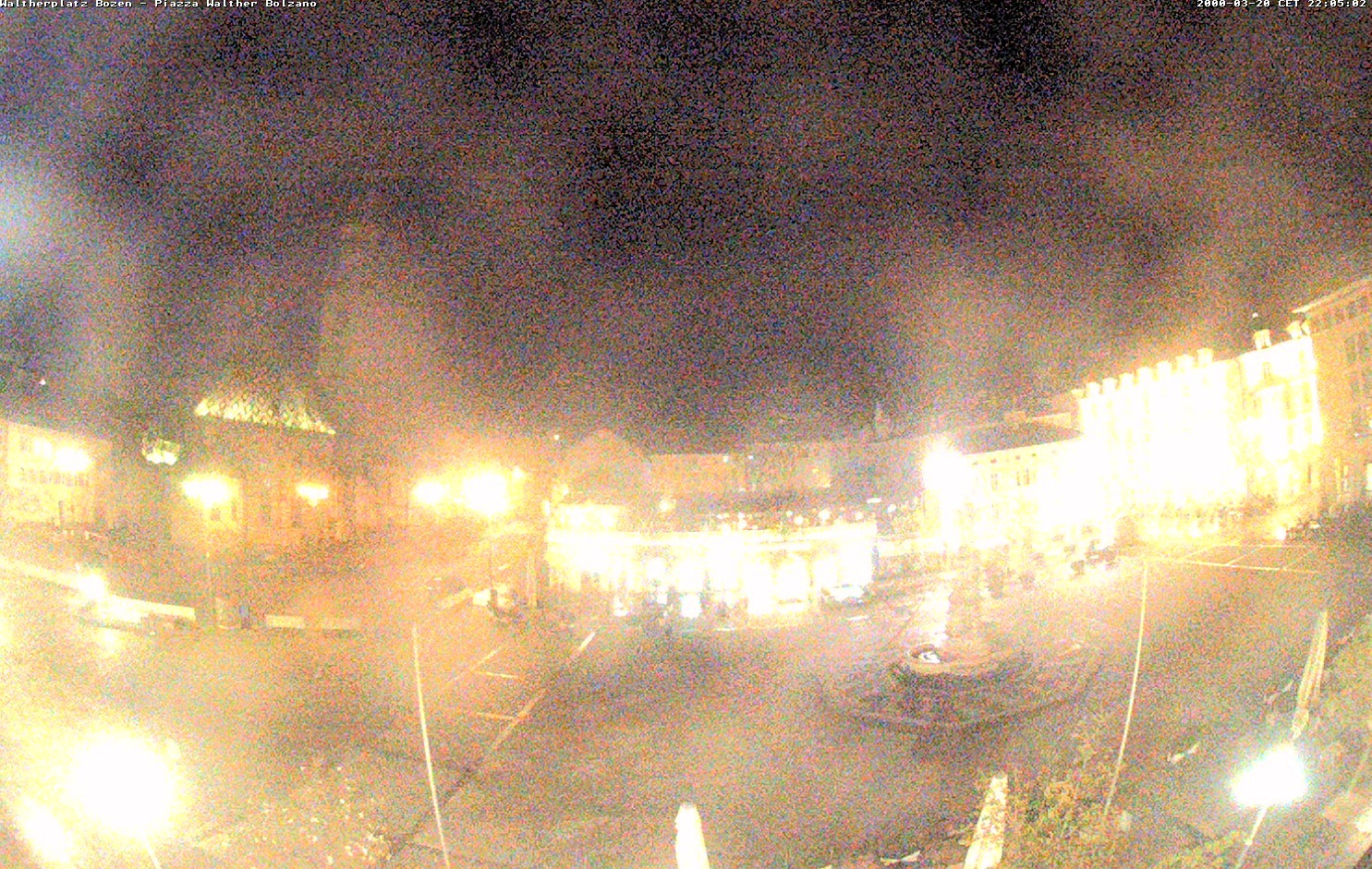 Archiv Foto Webcam Waltherplatz Bozen
