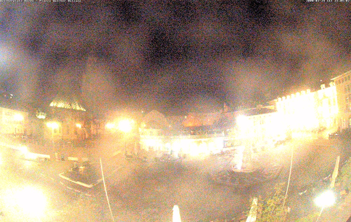 Archived image Bozen: Waltherplatz Webcam