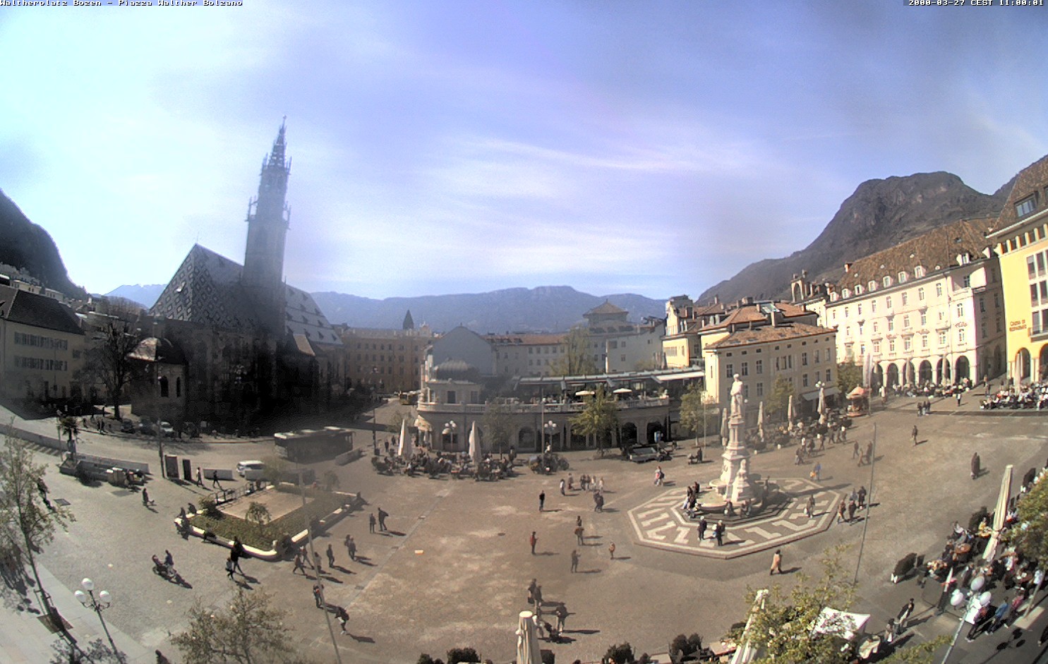 Archiv Foto Webcam Waltherplatz Bozen