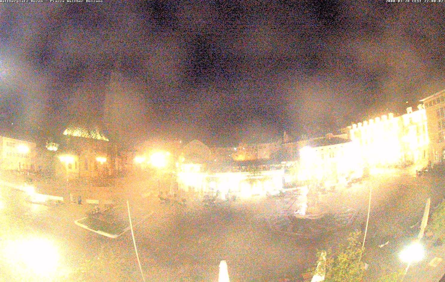 Archiv Foto Webcam Waltherplatz Bozen