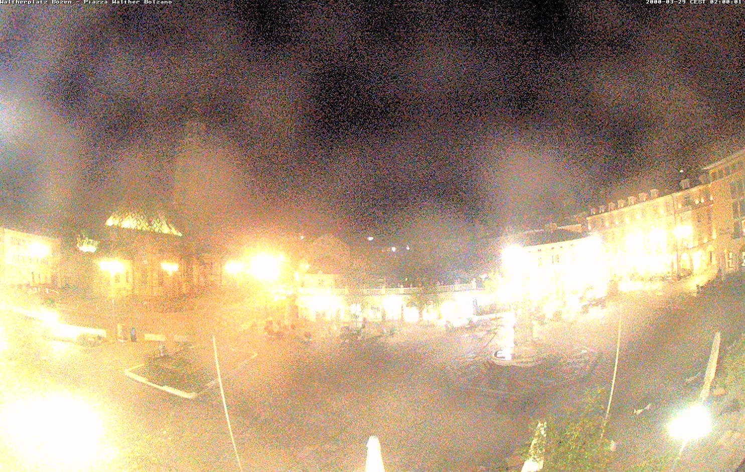 Archiv Foto Webcam Waltherplatz Bozen