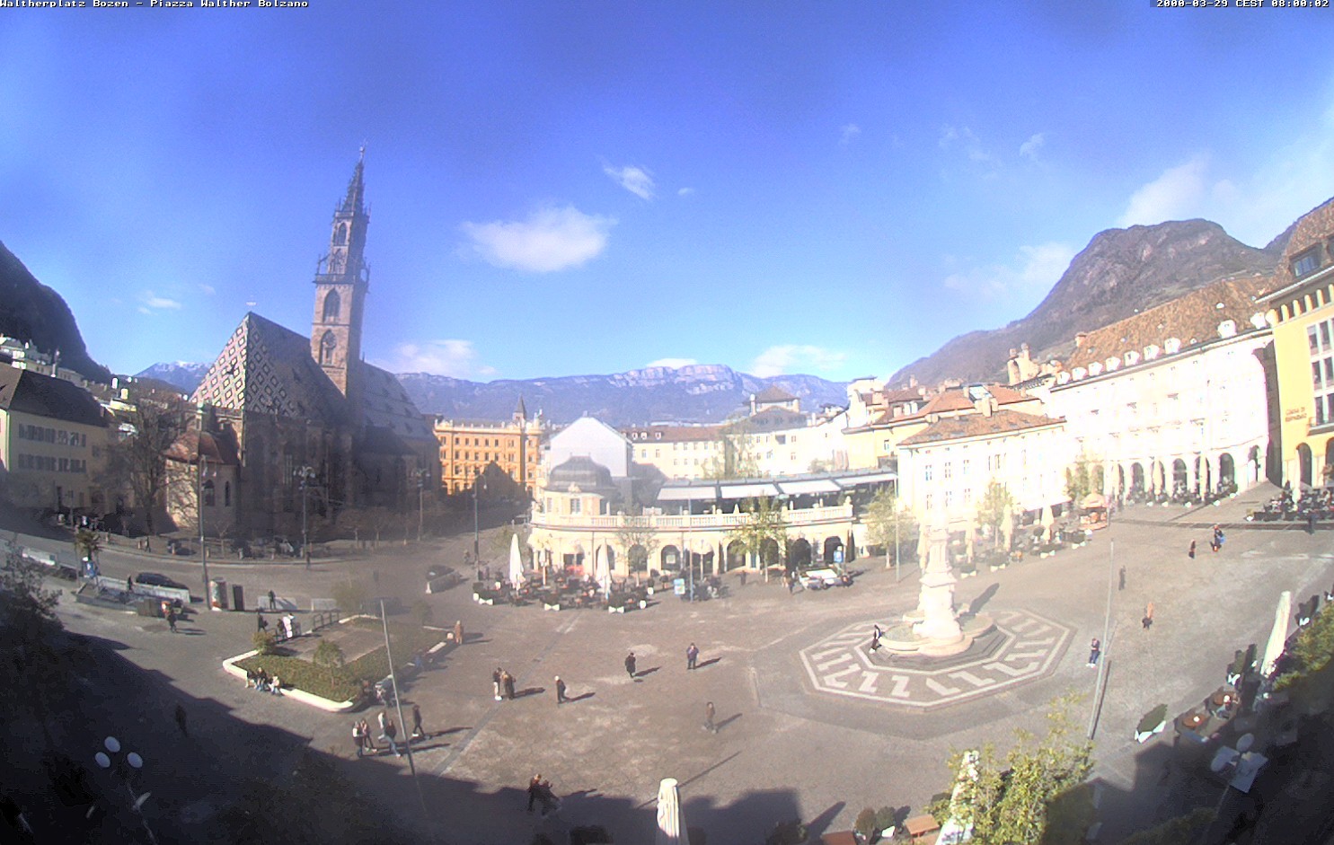 Archiv Foto Webcam Waltherplatz Bozen