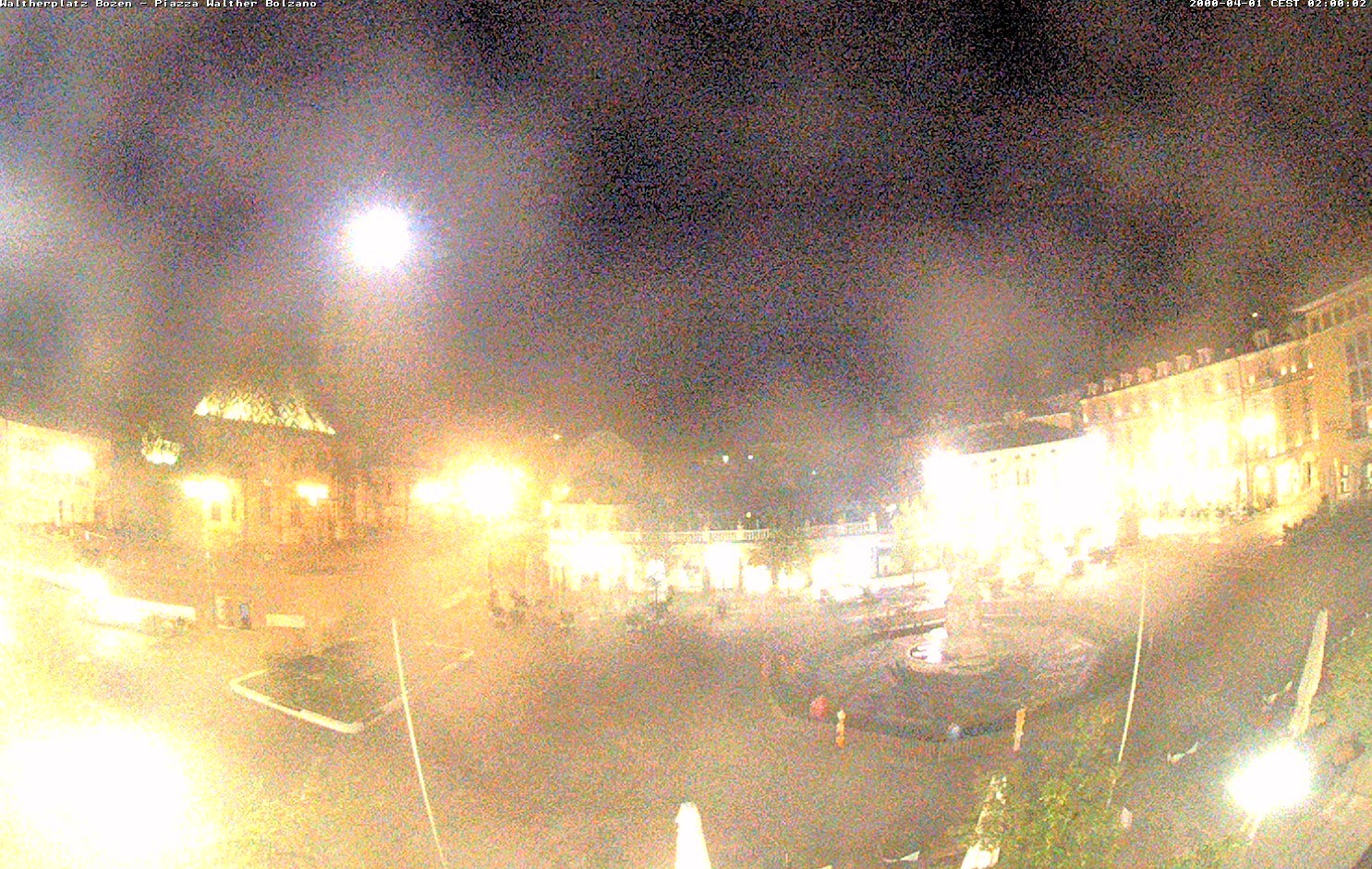 Archiv Foto Webcam Waltherplatz Bozen