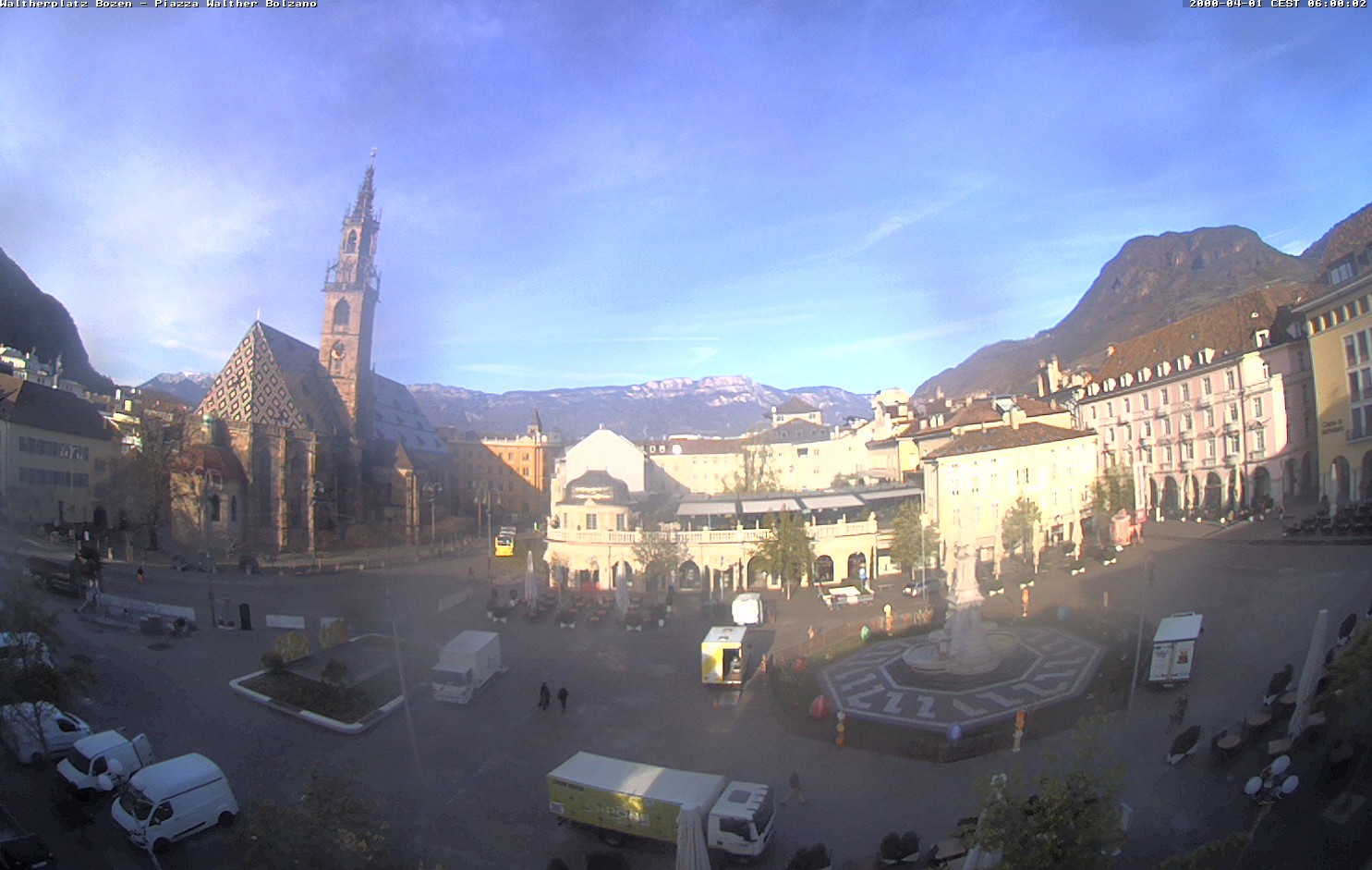 Archiv Foto Webcam Waltherplatz Bozen
