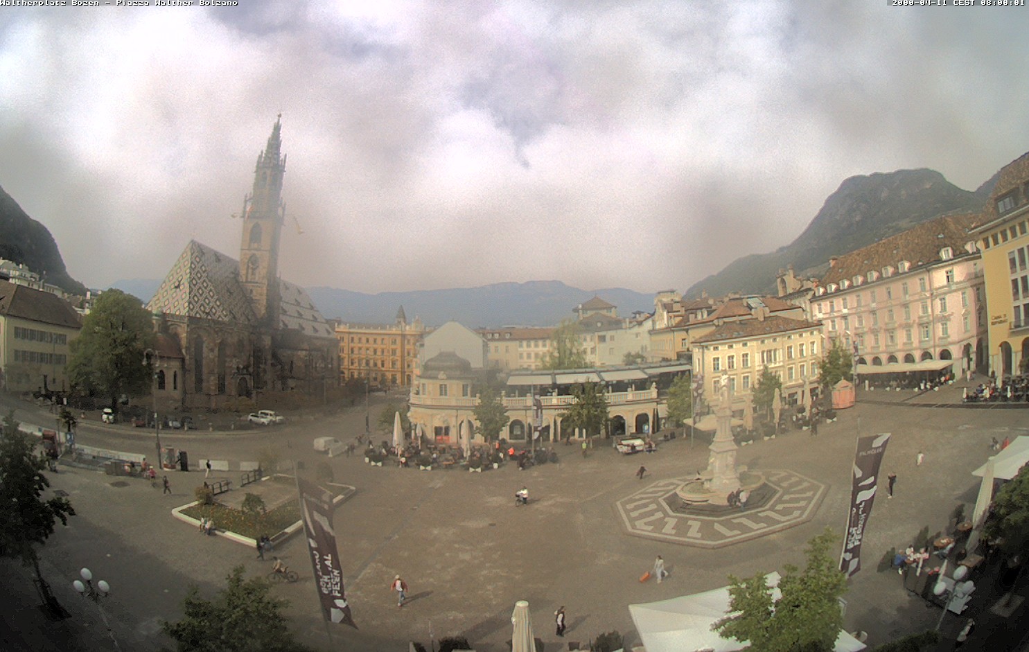 Archived image Bozen: Waltherplatz Webcam