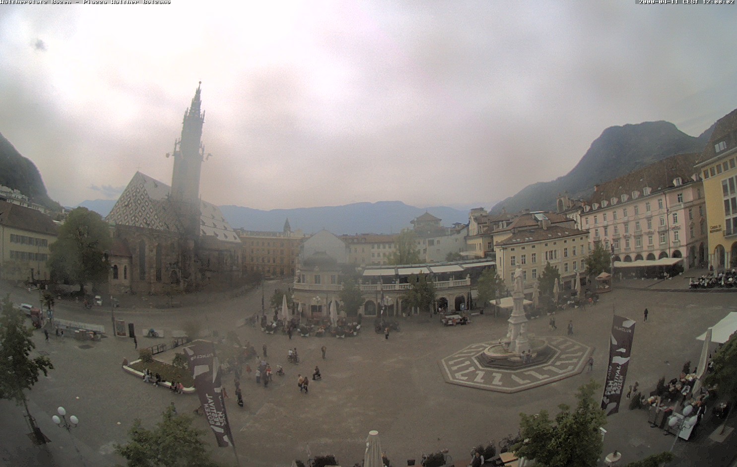 Archived image Bozen: Waltherplatz Webcam