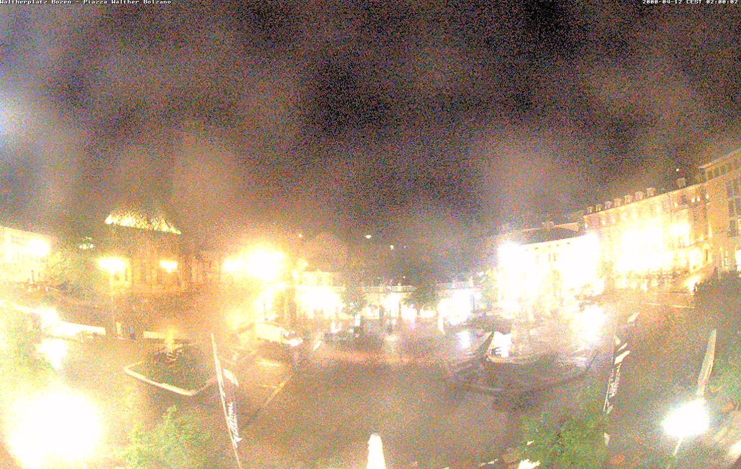 Archiv Foto Webcam Waltherplatz Bozen