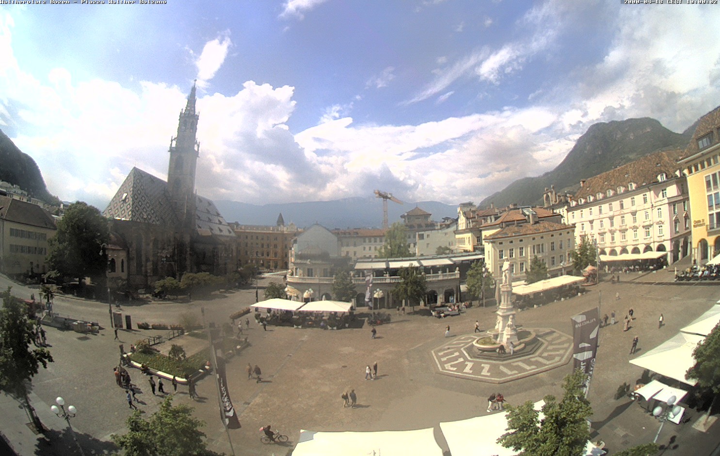 Archived image Bozen: Waltherplatz Webcam