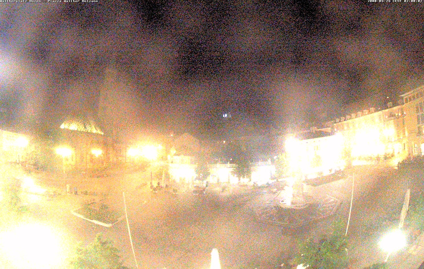 Archived image Bozen: Waltherplatz Webcam
