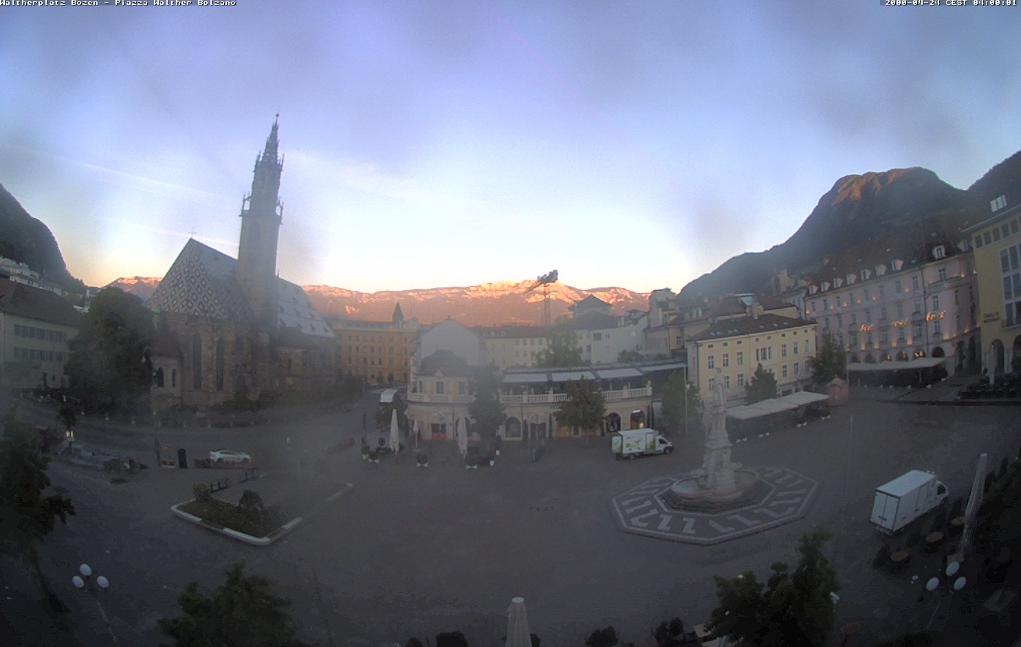 Archived image Bozen: Waltherplatz Webcam