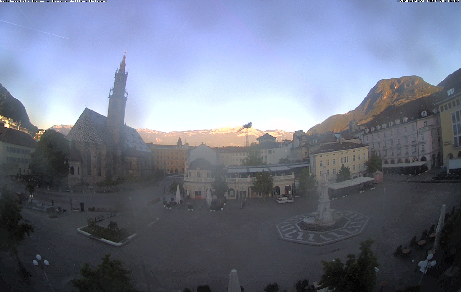 Archived image Bozen: Waltherplatz Webcam