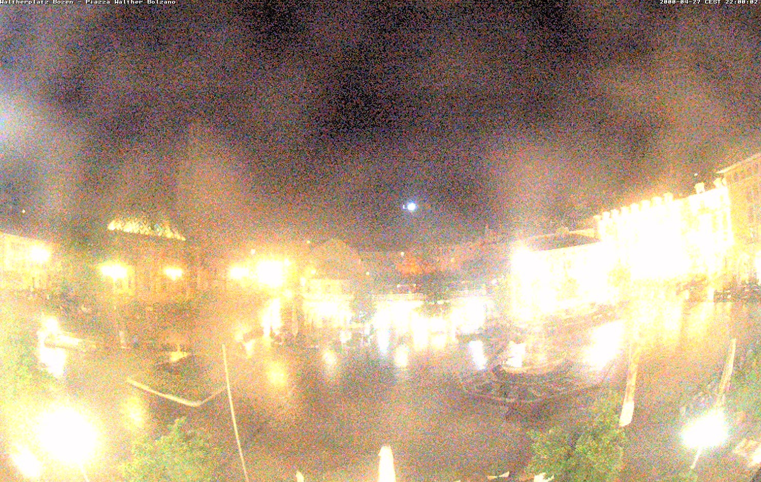 Archived image Bozen: Waltherplatz Webcam