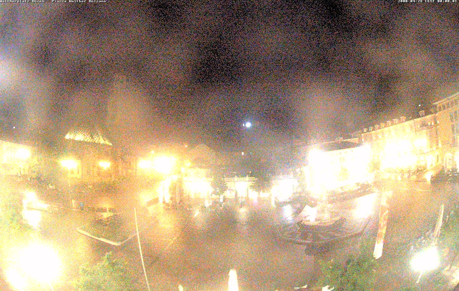 Archived image Bozen: Waltherplatz Webcam