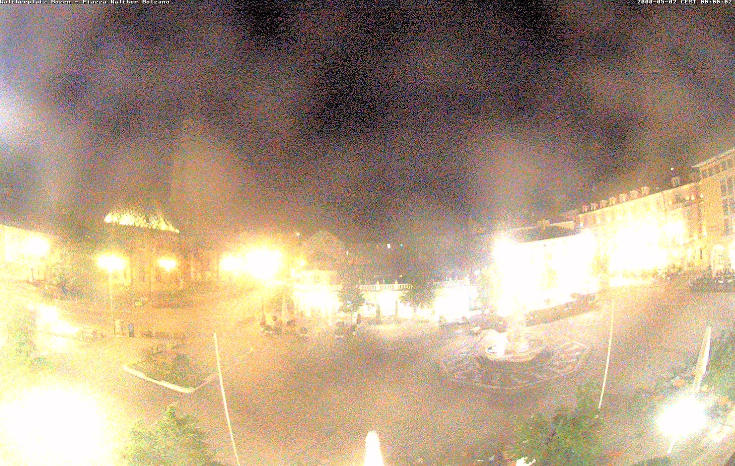 Archiv Foto Webcam Waltherplatz Bozen