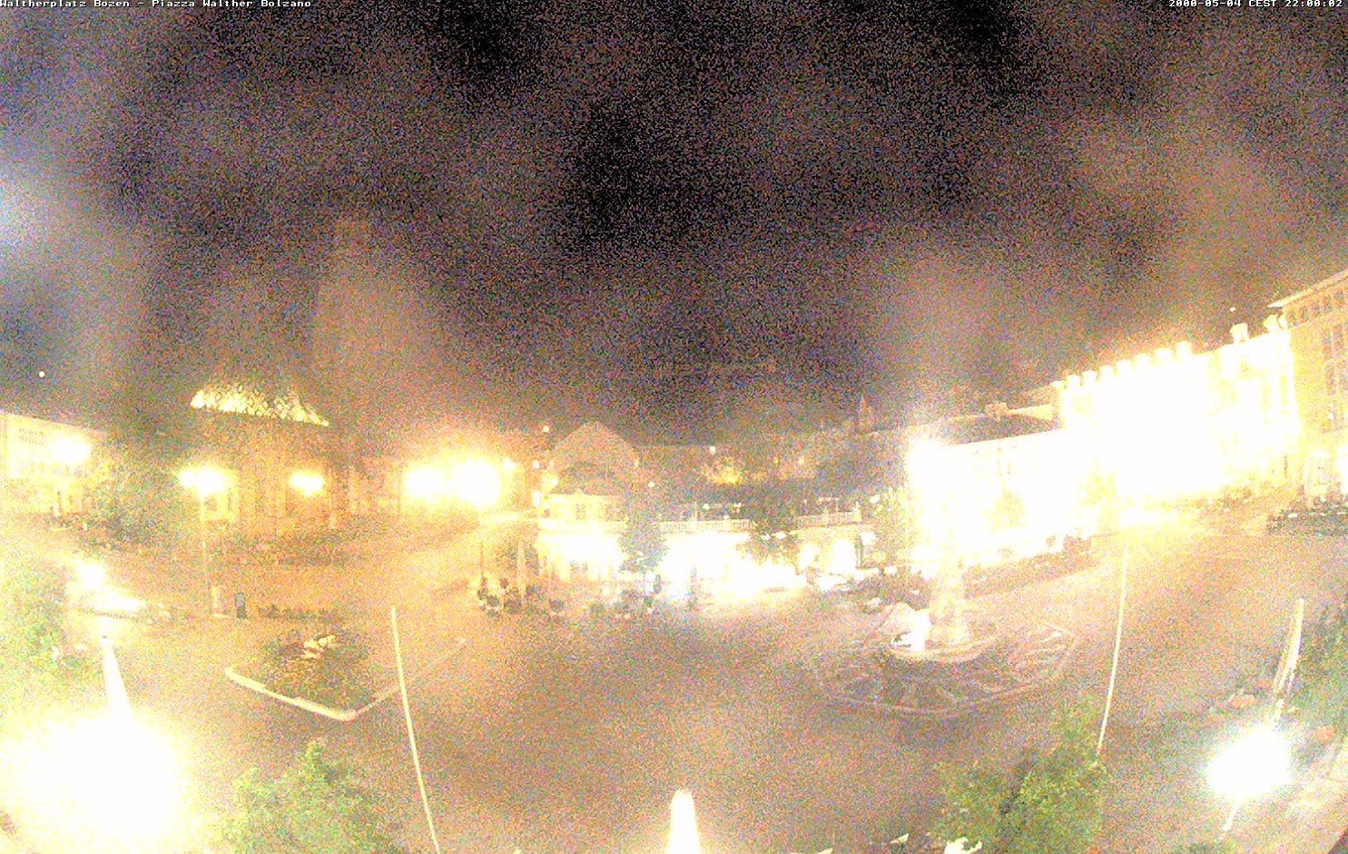 Archiv Foto Webcam Waltherplatz Bozen