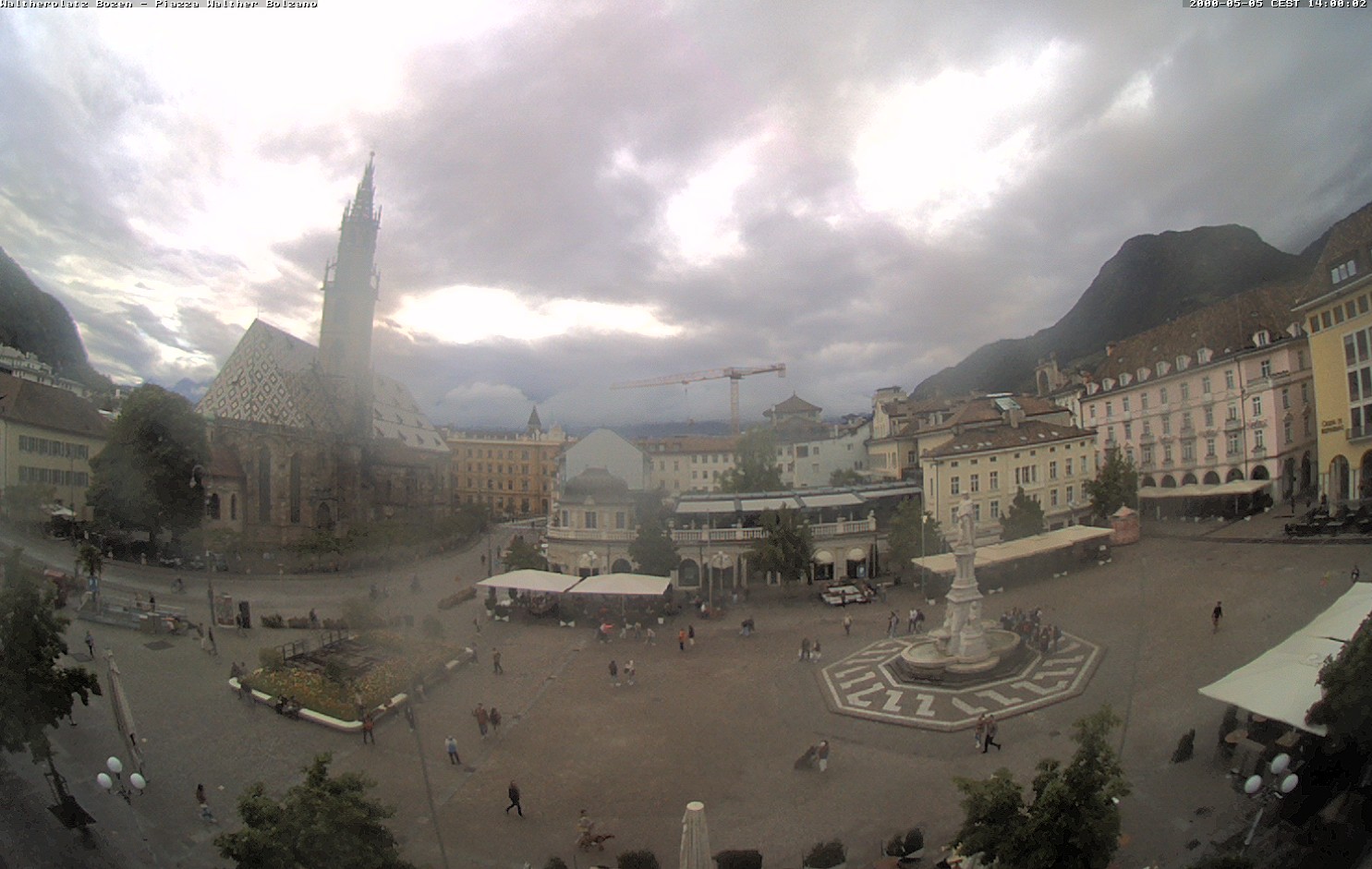 Archiv Foto Webcam Waltherplatz Bozen