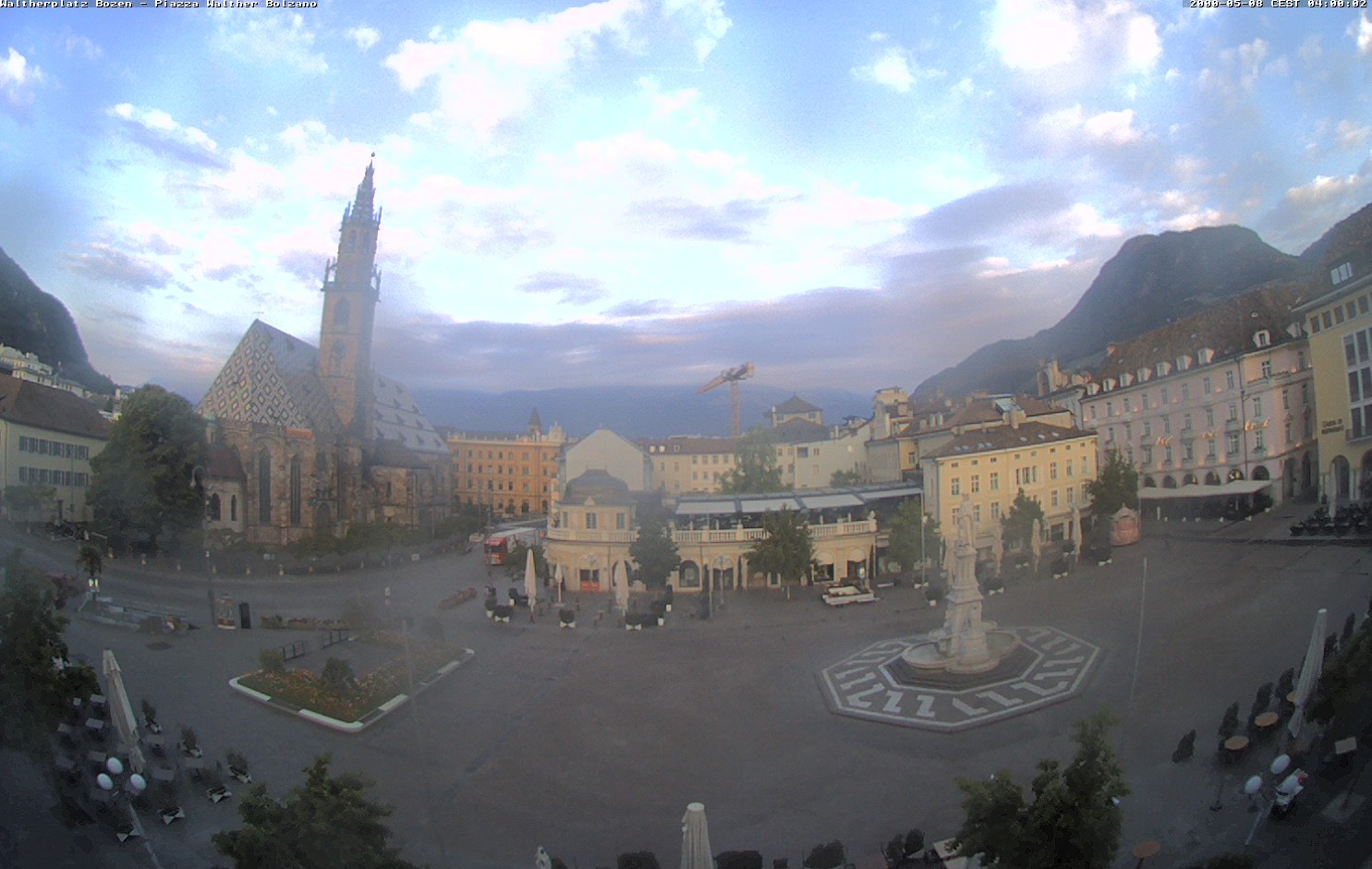 Archiv Foto Webcam Waltherplatz Bozen