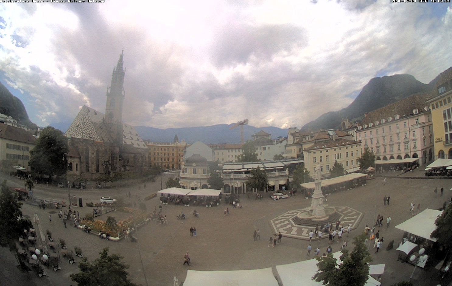 Archiv Foto Webcam Waltherplatz Bozen