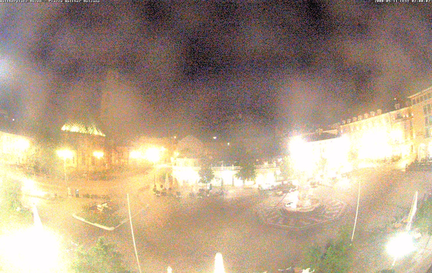 Archiv Foto Webcam Waltherplatz Bozen