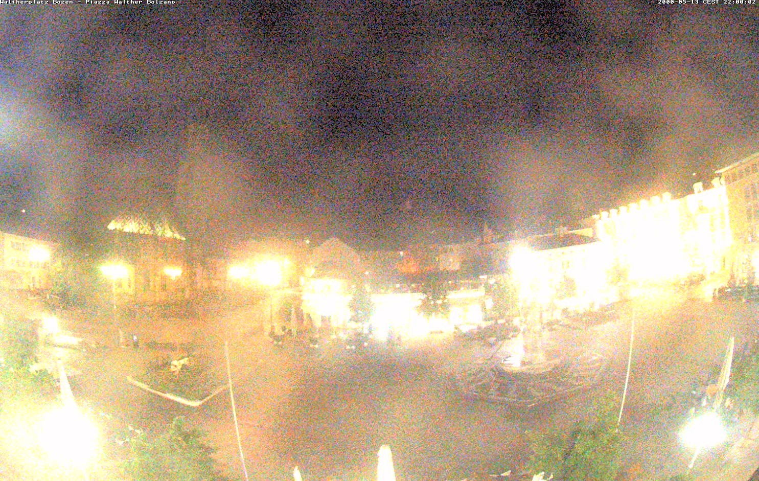 Archived image Bozen: Waltherplatz Webcam