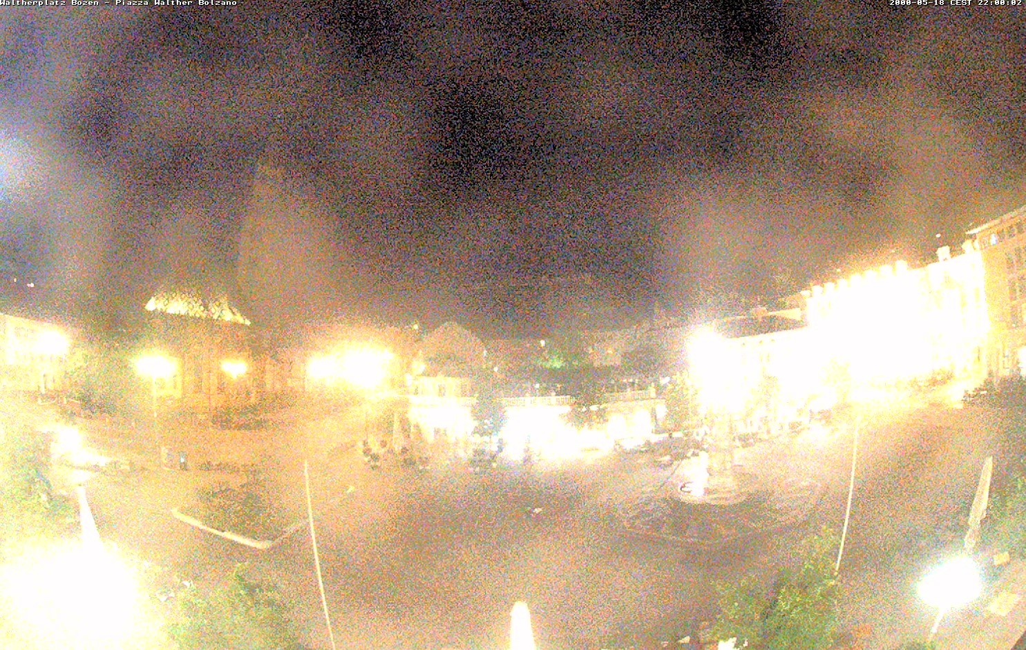 Archiv Foto Webcam Waltherplatz Bozen