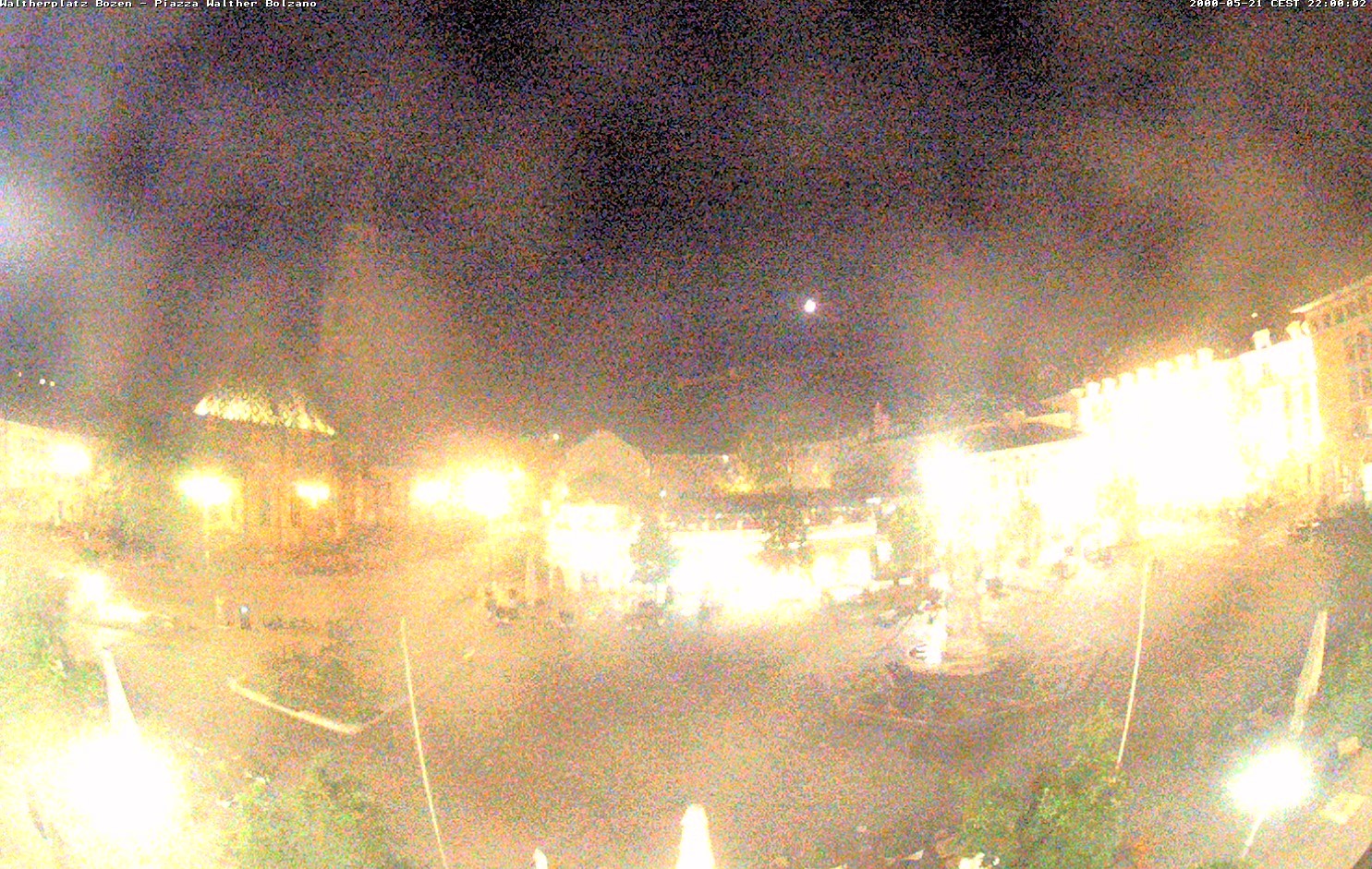 Archived image Bozen: Waltherplatz Webcam