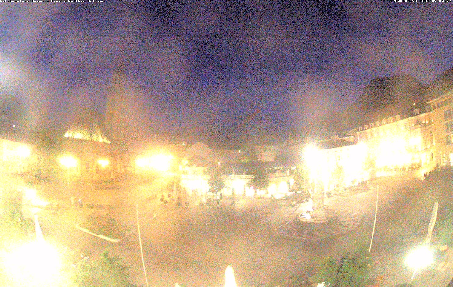 Archiv Foto Webcam Waltherplatz Bozen