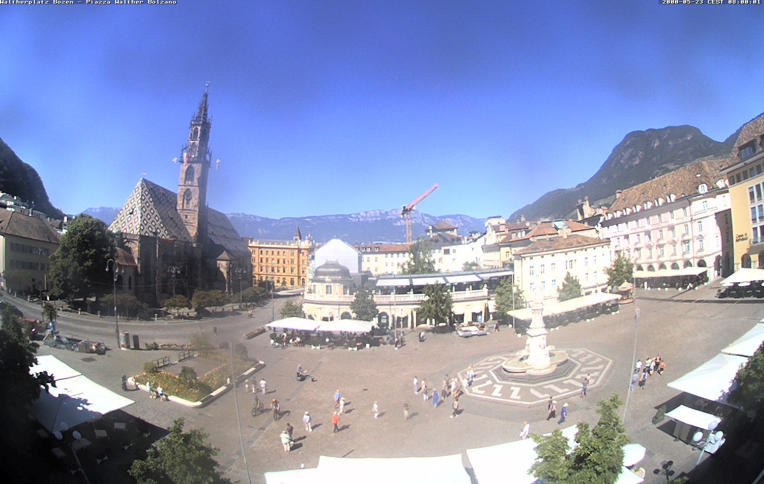 Archiv Foto Webcam Waltherplatz Bozen