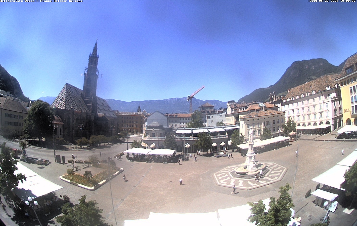 Archiv Foto Webcam Waltherplatz Bozen