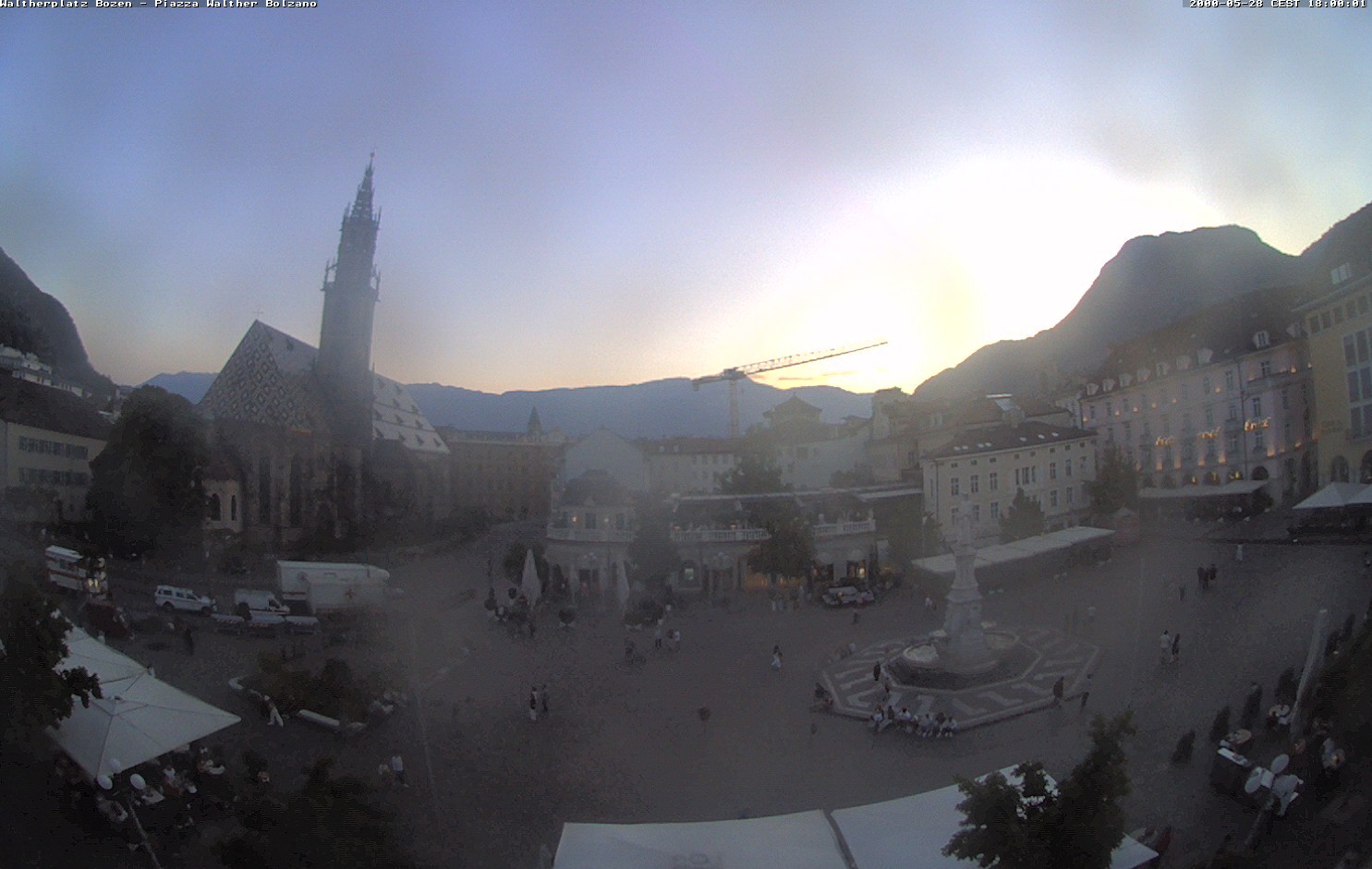 Archiv Foto Webcam Waltherplatz Bozen